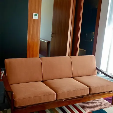 Βίλα Sleeps 2 With Air Con And Wifi